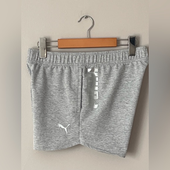 Women’s Puma Training / Lounger Sweat Shorts - Picture 8 of 11